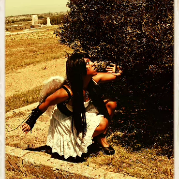 Ningyoo - Fallen Angel Our first shoot and everything went according to plan! Ningyoo, is a wonderful person but she also oozes modeling tallent . This was our first shoot together,...